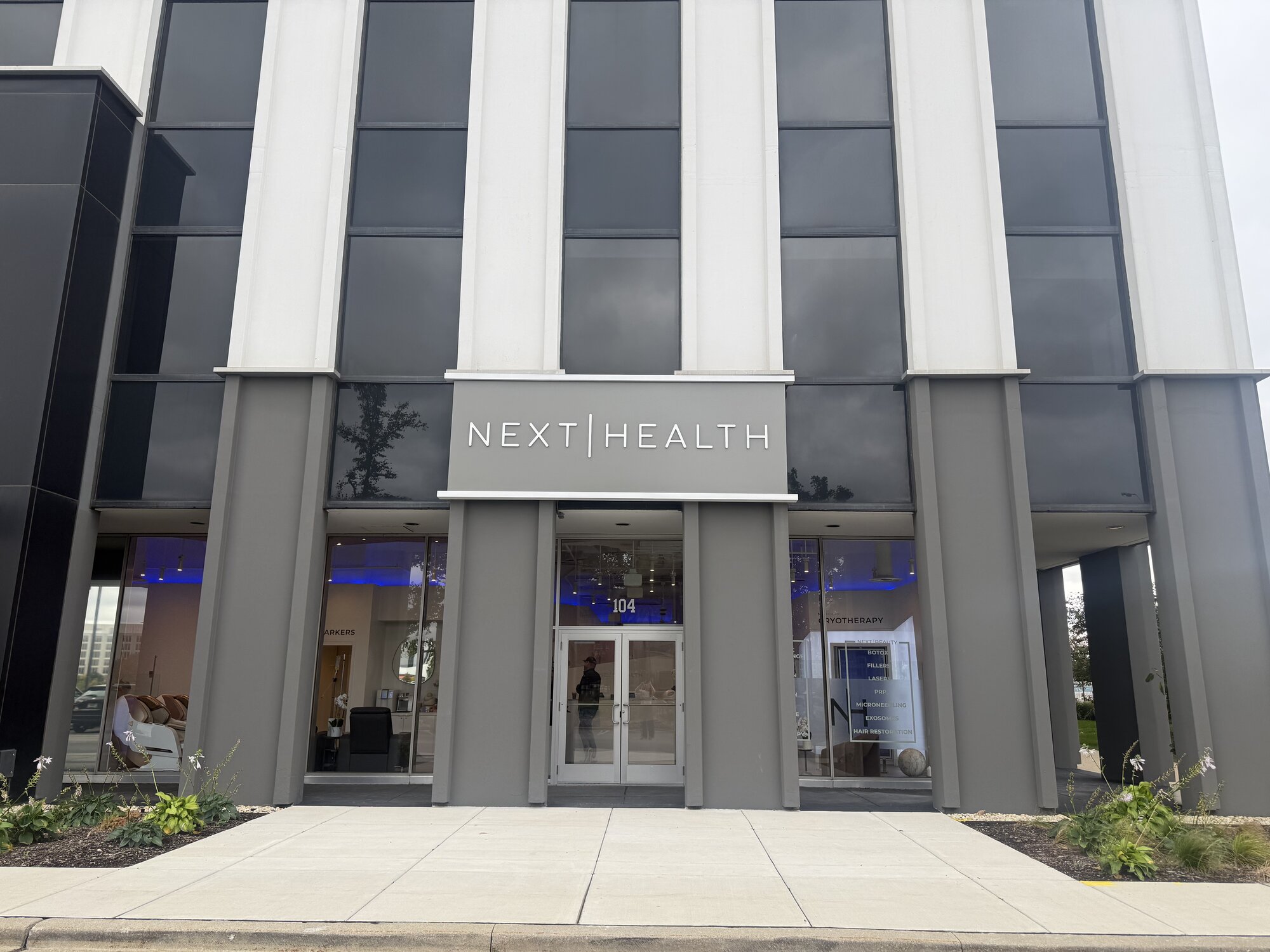 Next Health Chicago Oak Brook clinic at 1301 W 22nd Street, Oak Brook, IL 60523