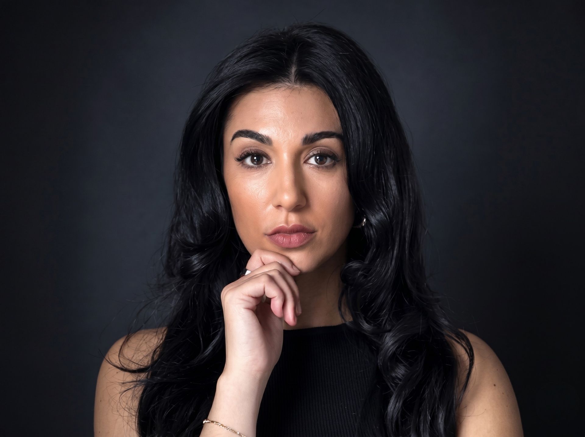 Dr. Louisa Nicola